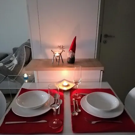 Arctic Aurora Luxury, Lehtikatu 2a 96100 Apartment Rovaniemi