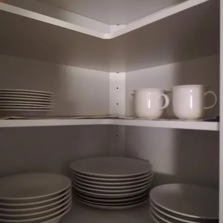 Arctic Aurora Luxury, Lehtikatu 2a 96100 Rovaniemi